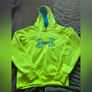 Under armour medium hoodie